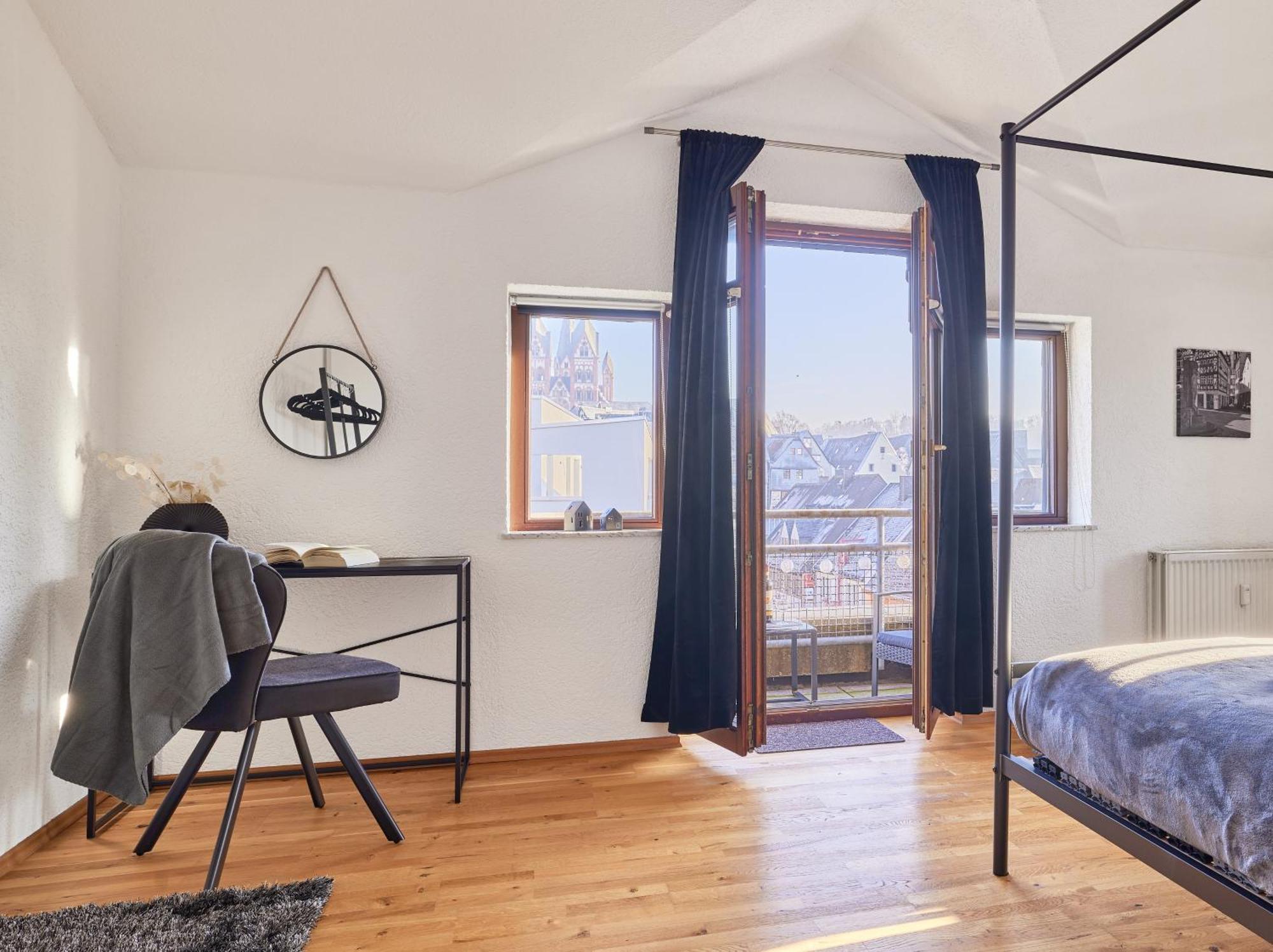 Traumferienwohnung Domblick I Parkplatz Inklusive I Zentral Gelegen I Altstadtnaehe I Netflix 림부르크안더란 외부 사진